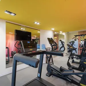 Ξενοδοχείο Savhotel Aemilia