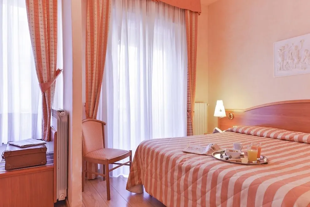 Hotel Jane Флоренция