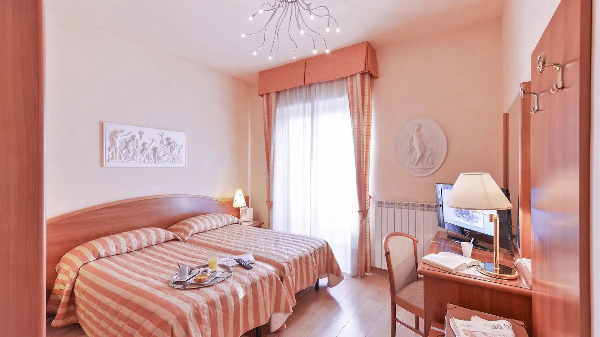 Hotel Jane Флоренция