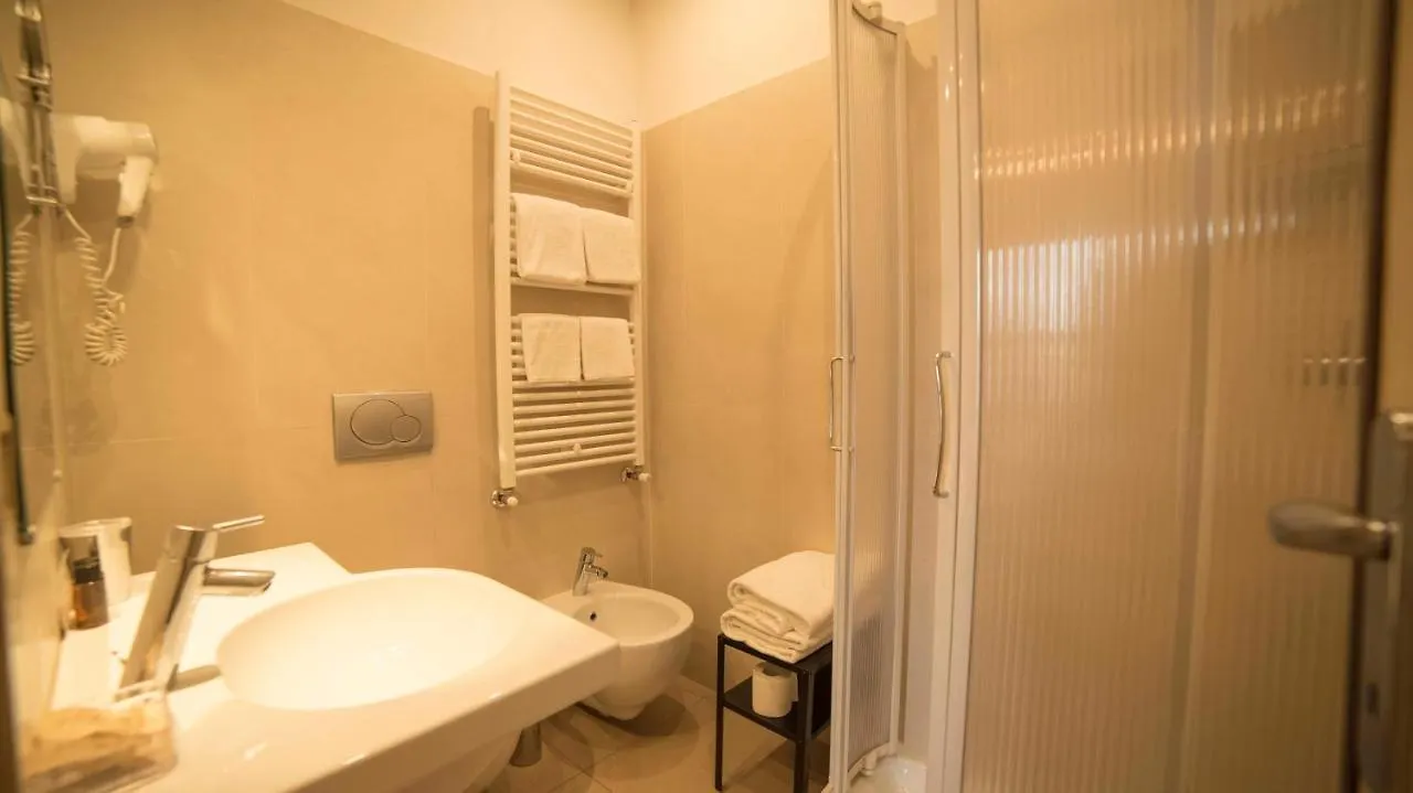 Hotel Jane Флоренция 3*,