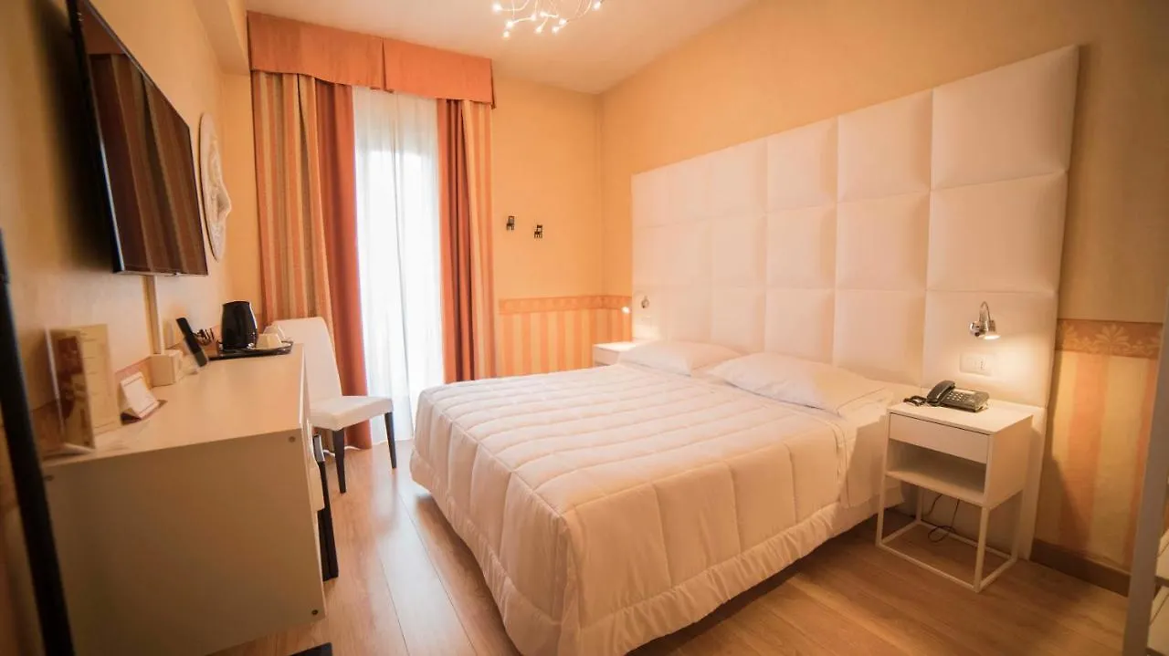Hotel Jane Флоренция 3*,
